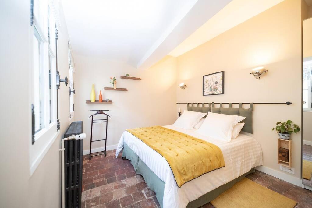 Maison Des Pilastres Au Coeur D'Auxerre Zewnętrze zdjęcie