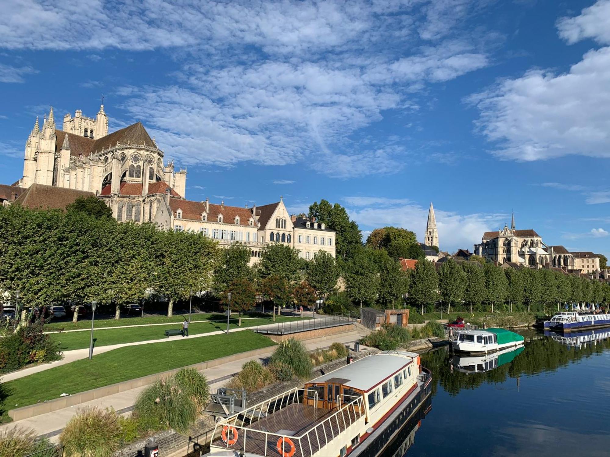 Maison Des Pilastres Au Coeur D'Auxerre Zewnętrze zdjęcie